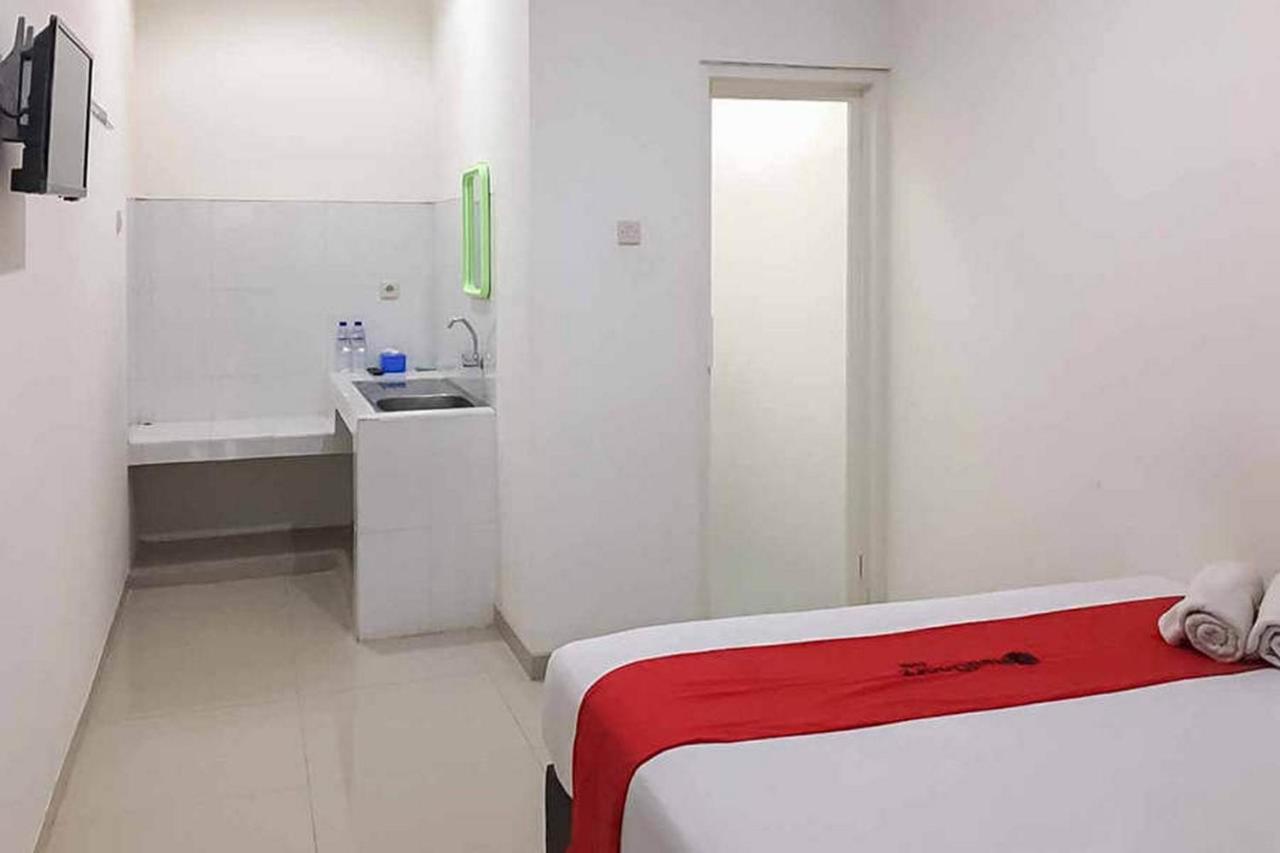Reddoorz Plus At Panorama Villas Batu Бату Екстер'єр фото